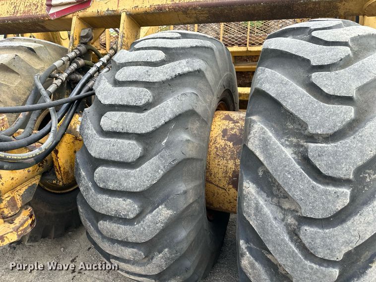 image for item DS6366 1998 Icon 17B  scraper