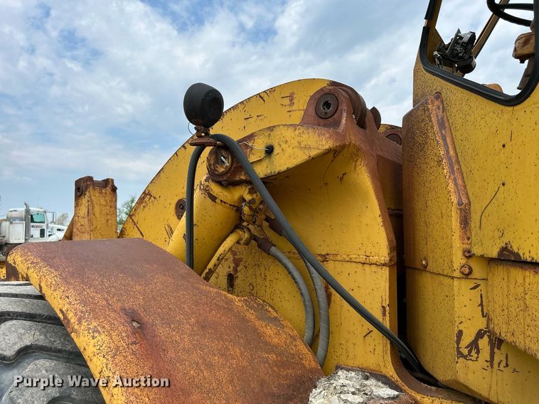 image for item DS6370 1973 Caterpillar 966C  wheel loader