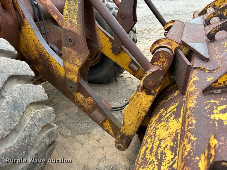 image for item DS6370 1973 Caterpillar 966C  wheel loader