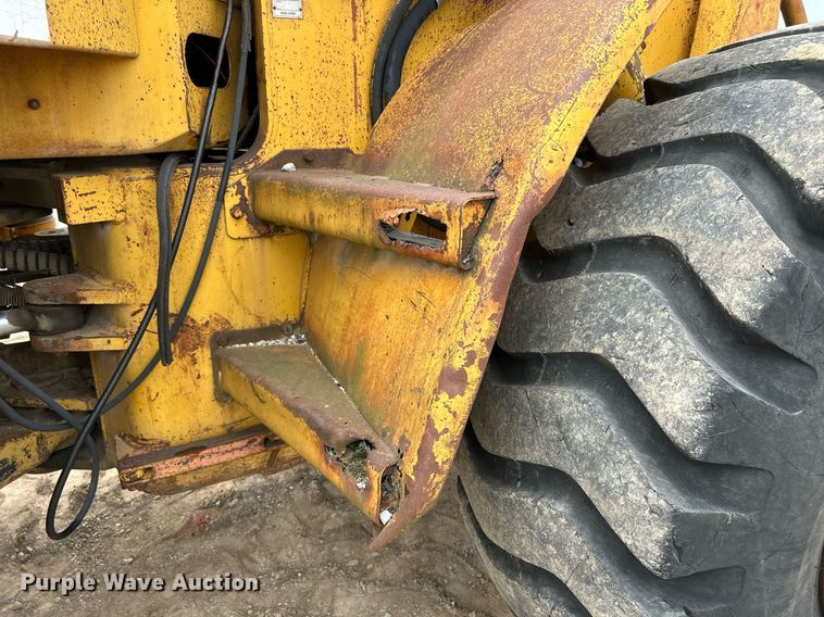 image for item DS6370 1973 Caterpillar 966C  wheel loader