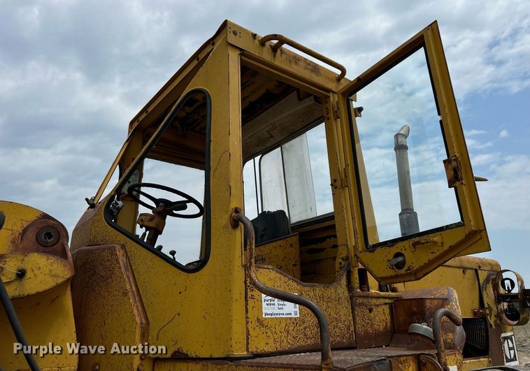 image for item DS6370 1973 Caterpillar 966C  wheel loader