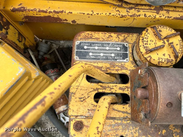 image for item DS6370 1973 Caterpillar 966C  wheel loader