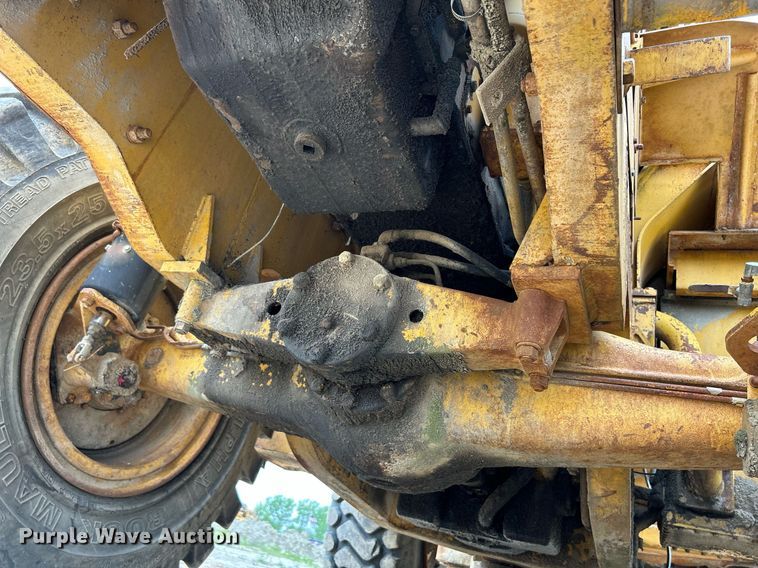 image for item DS6370 1973 Caterpillar 966C  wheel loader