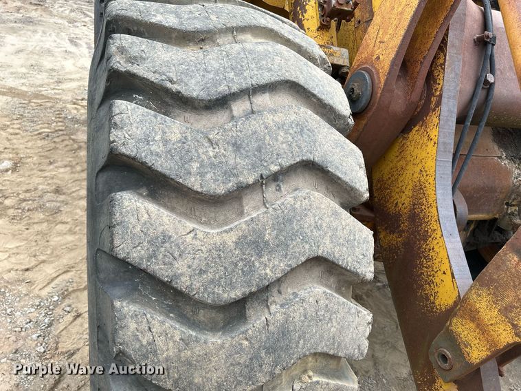 image for item DS6370 1973 Caterpillar 966C  wheel loader