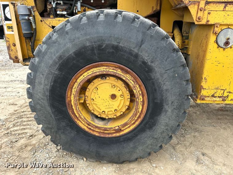 image for item DS6370 1973 Caterpillar 966C  wheel loader