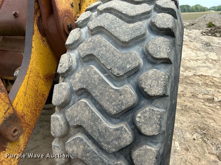 image for item DS6370 1973 Caterpillar 966C  wheel loader