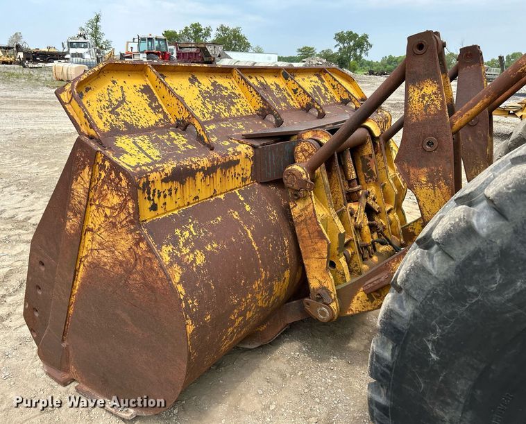 image for item DS6370 1973 Caterpillar 966C  wheel loader