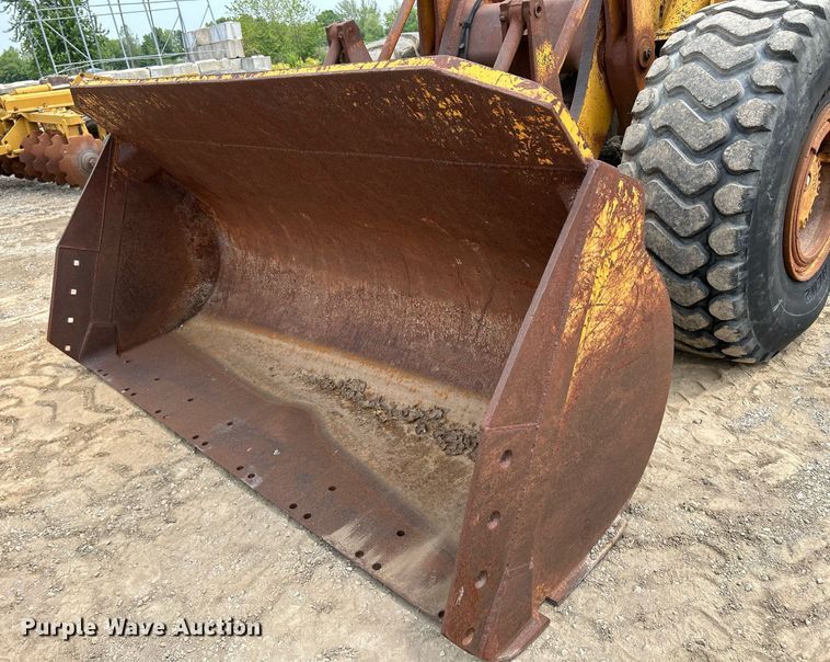 image for item DS6370 1973 Caterpillar 966C  wheel loader