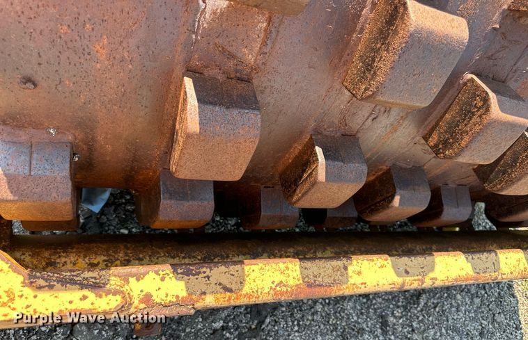 image for item DS6371 1980 Hyster C612B  single drum roller