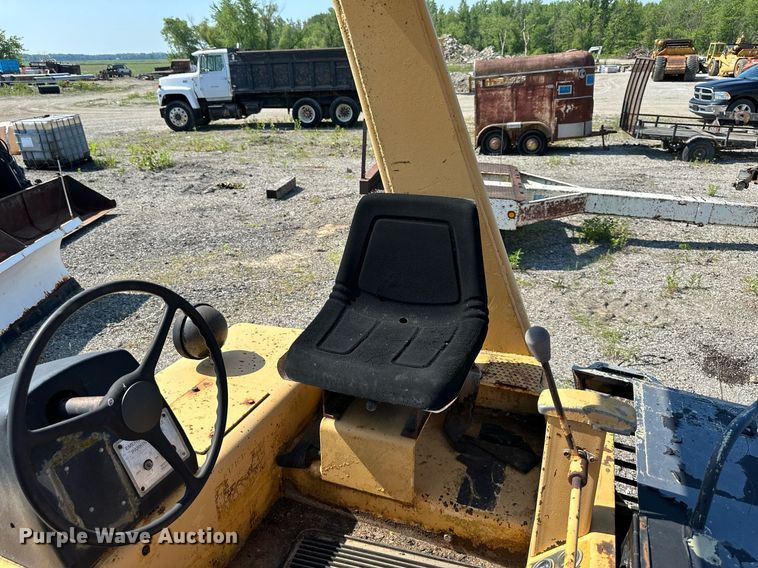 image for item DS6371 1980 Hyster C612B  single drum roller