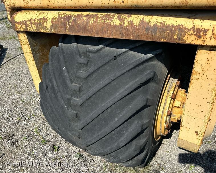 image for item DS6371 1980 Hyster C612B  single drum roller