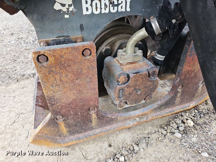 image for item DS6375 Bobcat  plate compactor