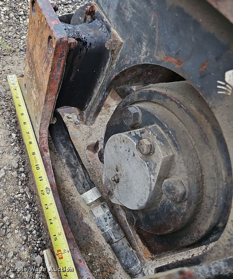 image for item DS6375 Bobcat  plate compactor