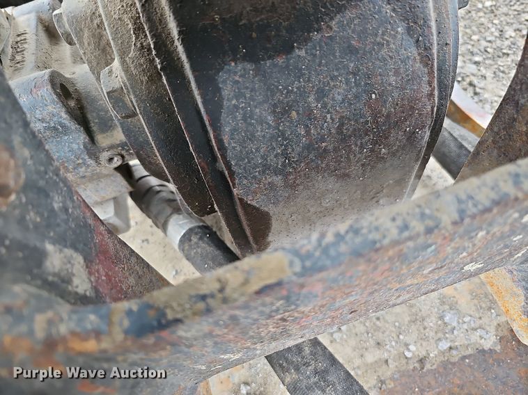 image for item DS6375 Bobcat  plate compactor