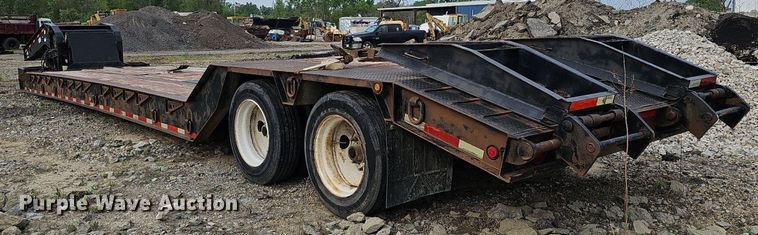 image for item DS6379 1999 Dynaweld  lowboy equipment trailer