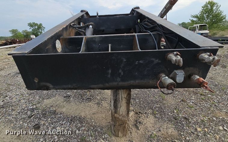 image for item DS6379 1999 Dynaweld  lowboy equipment trailer