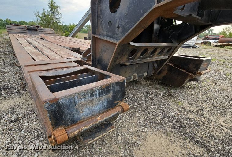 image for item DS6379 1999 Dynaweld  lowboy equipment trailer