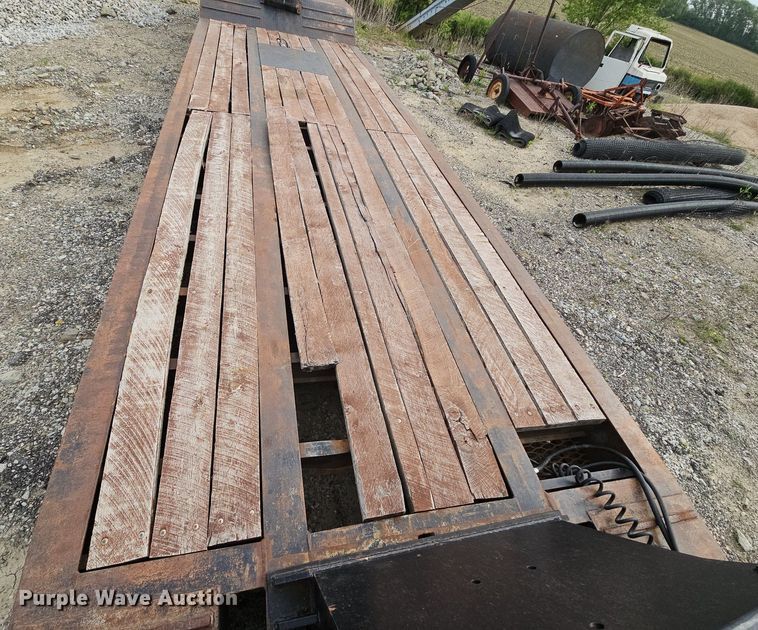 image for item DS6379 1999 Dynaweld  lowboy equipment trailer