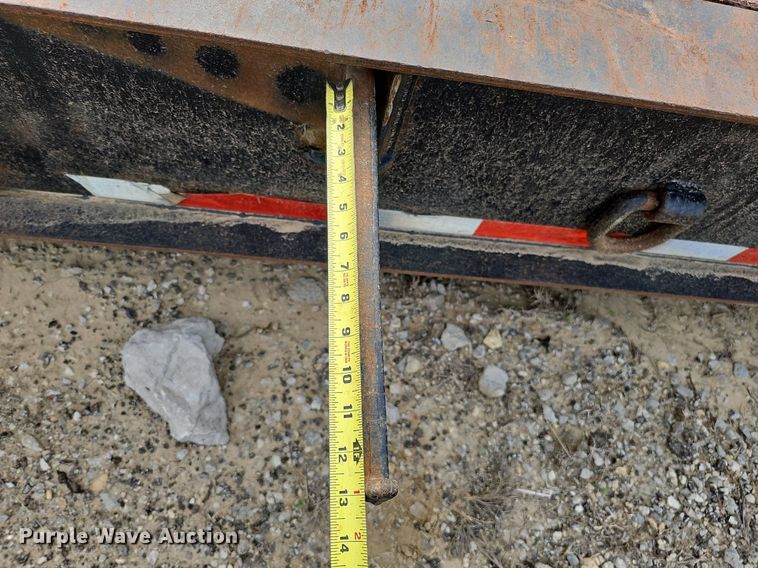 image for item DS6379 1999 Dynaweld  lowboy equipment trailer