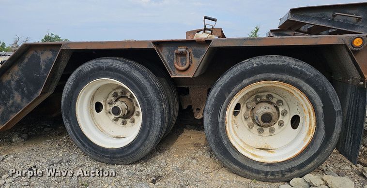image for item DS6379 1999 Dynaweld  lowboy equipment trailer