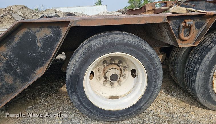 image for item DS6379 1999 Dynaweld  lowboy equipment trailer