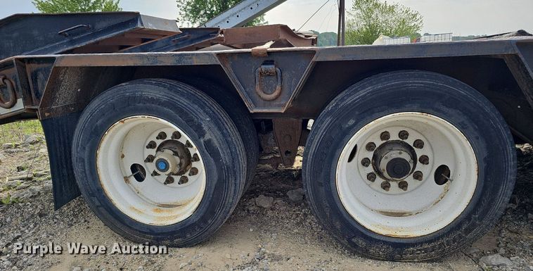 image for item DS6379 1999 Dynaweld  lowboy equipment trailer