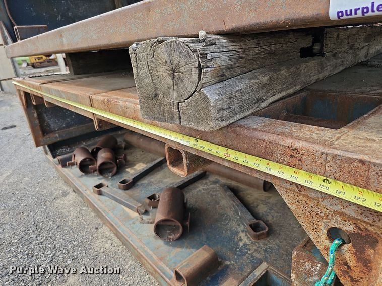 image for item DS6380 (2) trench boxes