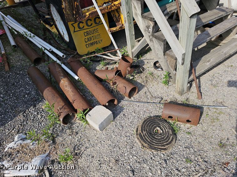 image for item DS6380 (2) trench boxes