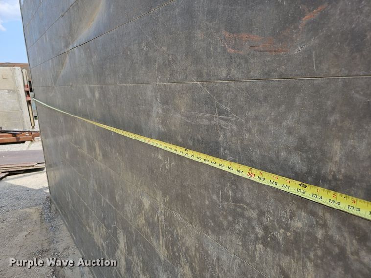 image for item DS6384 Trench box