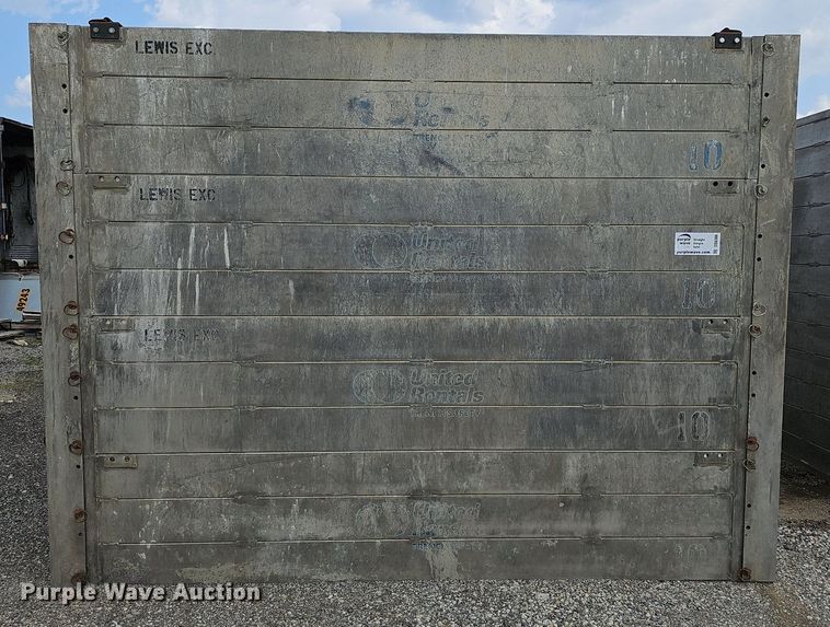 image for item DS6386 Trench box