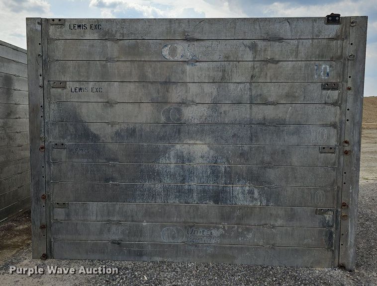 image for item DS6386 Trench box