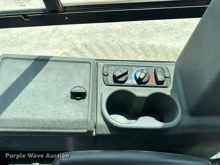 image for item DS6389 2016 Caterpillar D5K XL  dozer