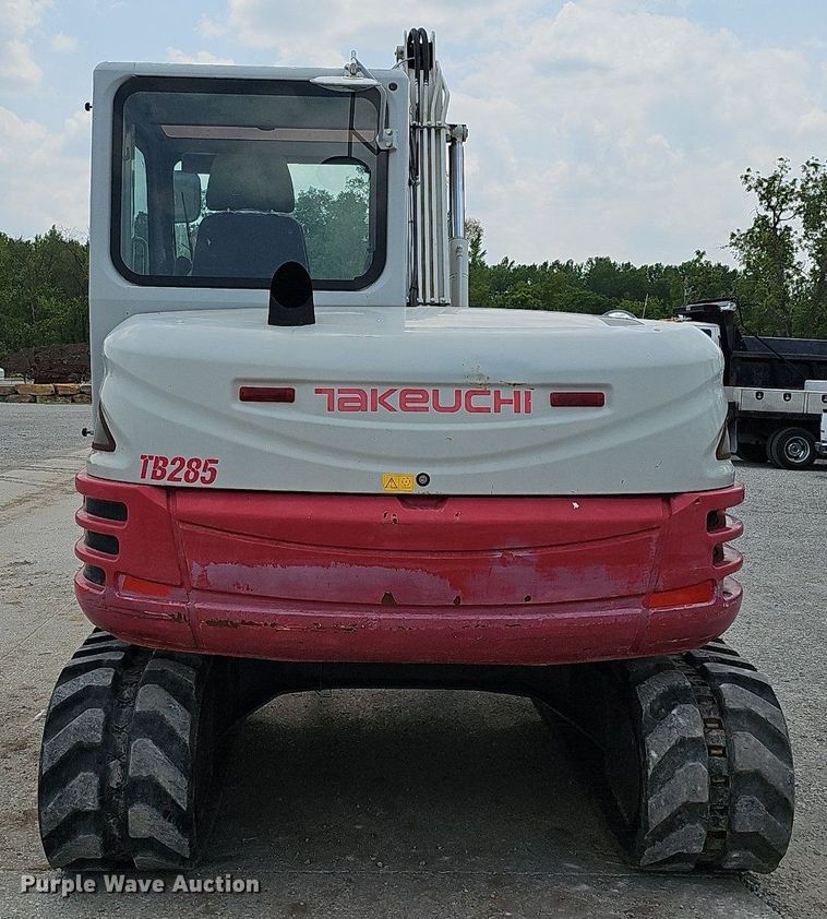 image for item DS6390 2011 Takeuchi TB285  mini excavator