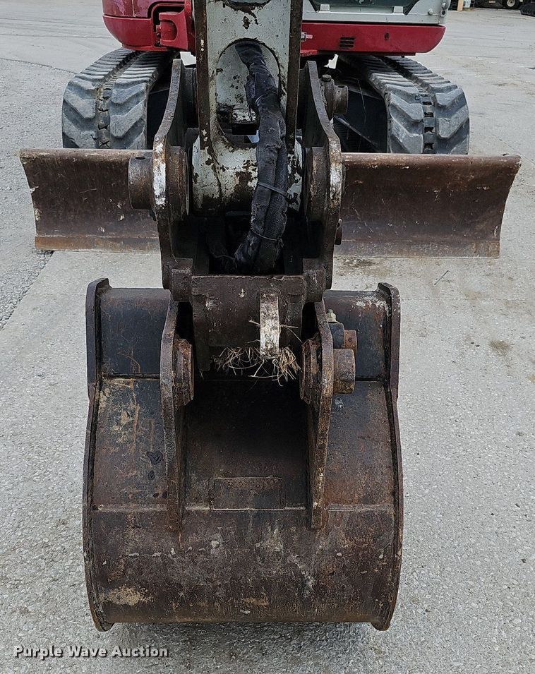 image for item DS6390 2011 Takeuchi TB285  mini excavator