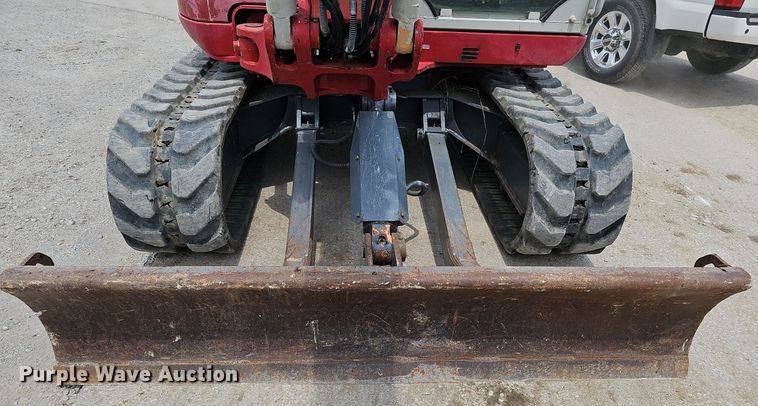image for item DS6390 2011 Takeuchi TB285  mini excavator