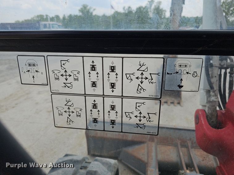 image for item DS6390 2011 Takeuchi TB285  mini excavator