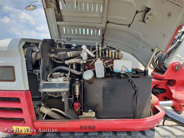 image for item DS6390 2011 Takeuchi TB285  mini excavator