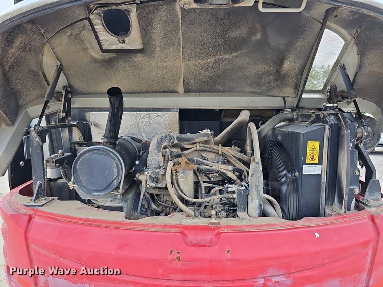 image for item DS6390 2011 Takeuchi TB285  mini excavator