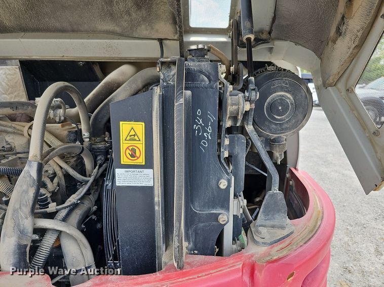 image for item DS6390 2011 Takeuchi TB285  mini excavator