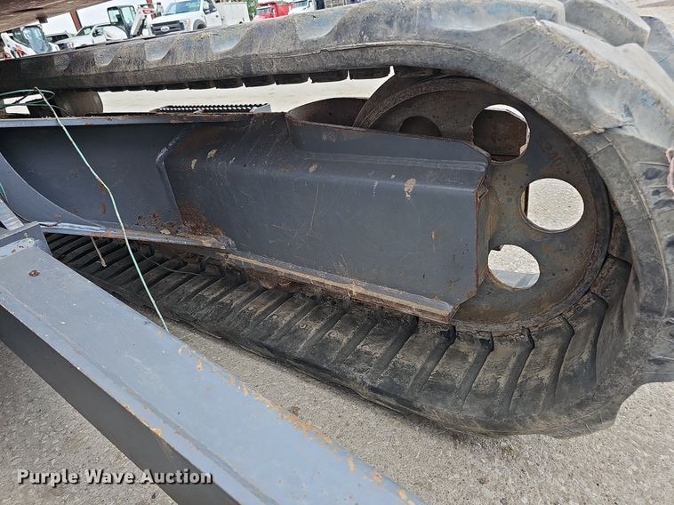 image for item DS6390 2011 Takeuchi TB285  mini excavator