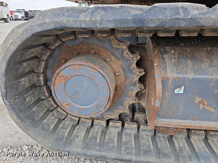 image for item DS6390 2011 Takeuchi TB285  mini excavator