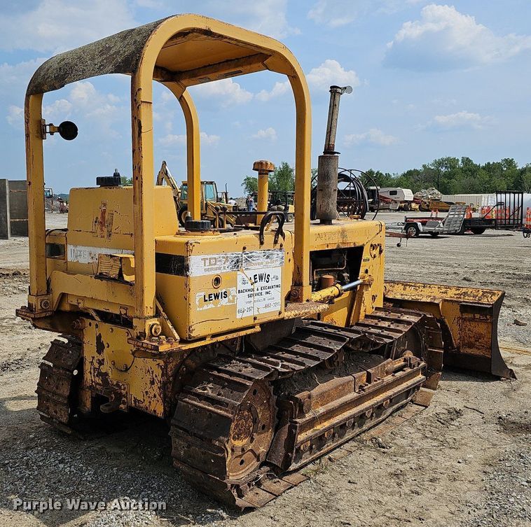 image for item DS6391 1979 International TD7E  dozer