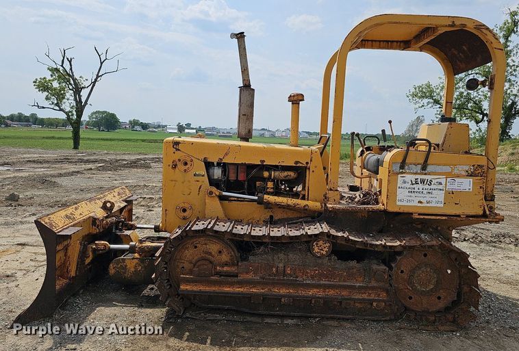 image for item DS6391 1979 International TD7E  dozer