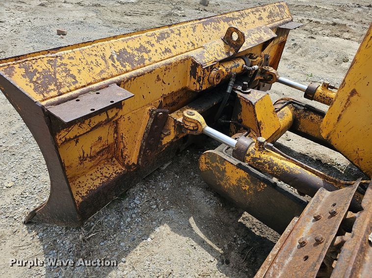image for item DS6391 1979 International TD7E  dozer