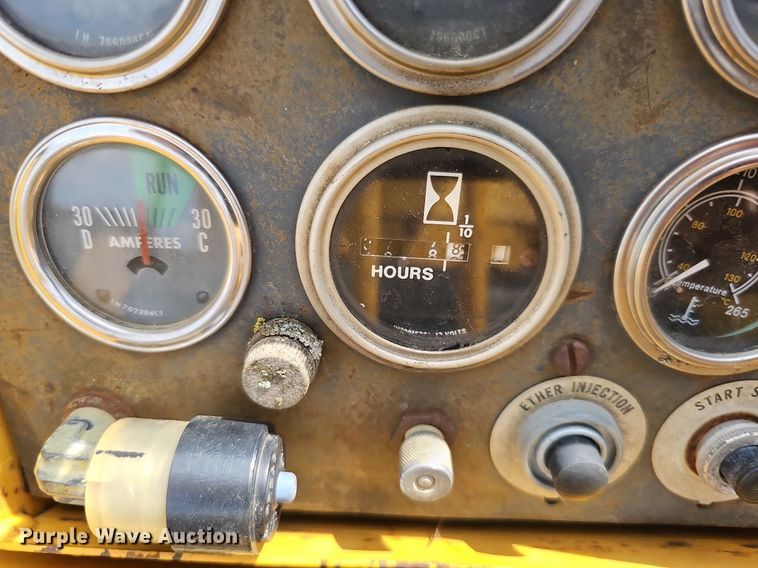 image for item DS6391 1979 International TD7E  dozer