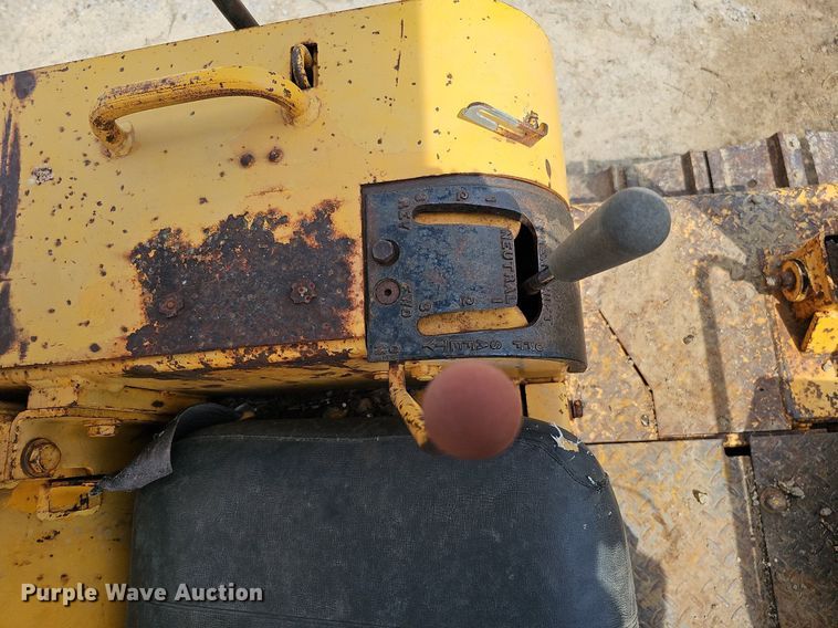 image for item DS6391 1979 International TD7E  dozer