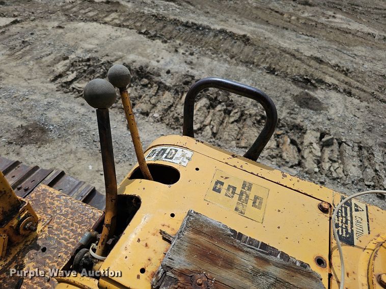image for item DS6391 1979 International TD7E  dozer