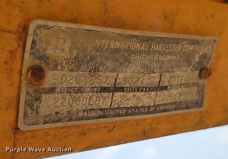 image for item DS6391 1979 International TD7E  dozer