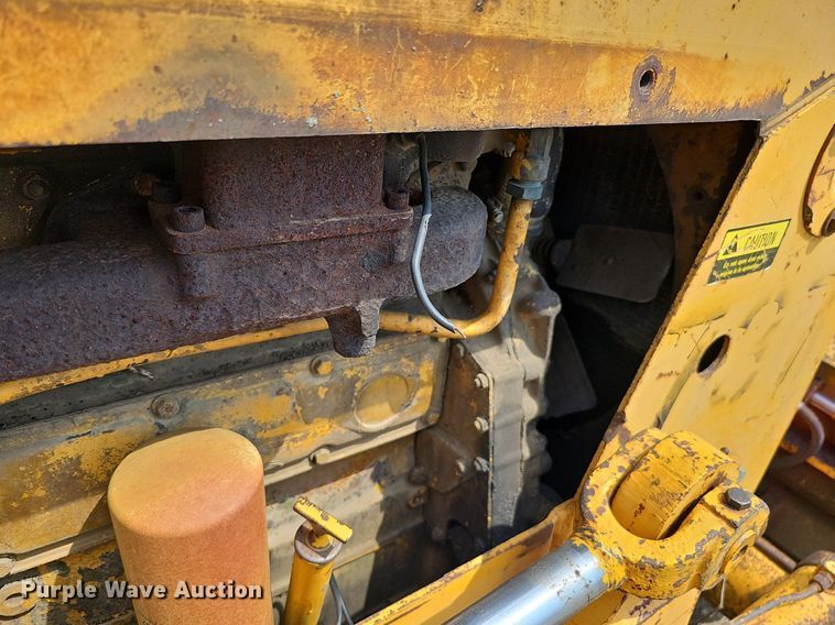 image for item DS6391 1979 International TD7E  dozer