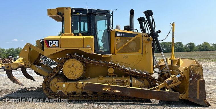 image for item DS6392 2018 Caterpillar D6T XL  dozer